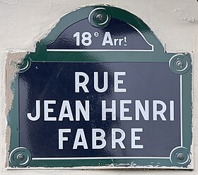 Voir la plaque.