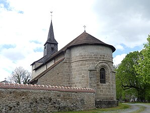 Le chevet de l'église Saint-Jean-Baptiste de Rimondeix.