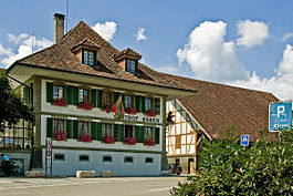 Gasthof Bären in Utzenstorf village