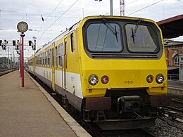 Z 11515 in der weiß-gelben Farbgebung der Region Lorraine im Bahnhof Strasbourg