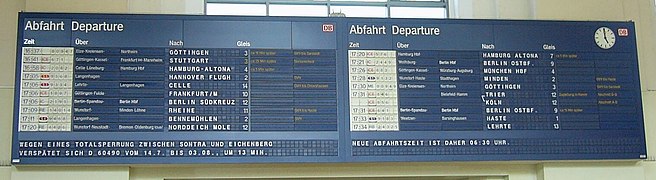 Tableau d'affichage des départs depuis la gare de Hanovre