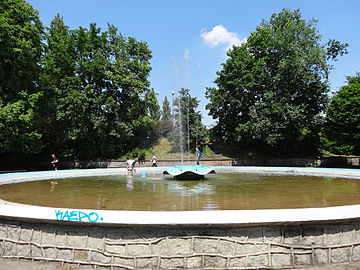 The fountain razed in 2021