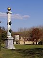 Colonne rostrale du Parc de Jeurre, Morigny-Champigny.