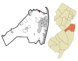 Location of Port Monmouth in Monmouth County highlighted in red (left). Inset map: Location of Monmouth County in New Jersey highlighted in orange (right).