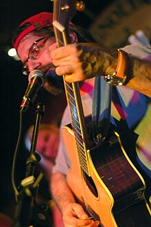 P.H. Fred with the Round Pegs live at Chickie Wah Wah in New Orleans, Sep. 19, 2009