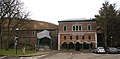 Fachada principal de la estación de ferrocarril