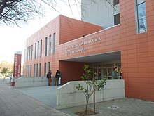 Façade d'une station biologique.