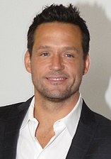 Josh Hopkins dans le rôle de Liam O'Connor.