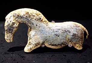 Sculpture représentant un cheval, Aurignacien, Grotte de Vogelherd, Allemagne