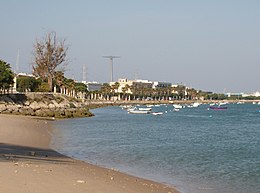 El barrio de Río San Pedro desde la playa