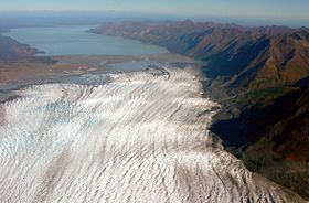 Image illustrative de l’article Tazlina Lake