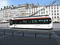 Trolleybus sur la place des Terreaux