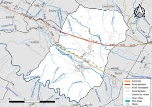 Carte en couleur présentant le réseau hydrographique de la commune