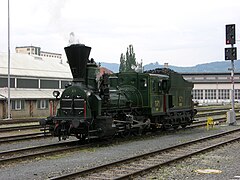 La locomotive Südbahn Classe 23 N°671, en service à la GKB (de), vue ici en 2008. Livrée en 1860, c'est la plus ancienne locomotive encore en service au monde.