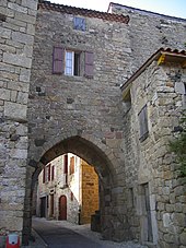 Une des portes de la vieille ville