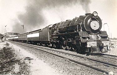 No. 854 on the Union Limited near Roodepoort, c. 1936