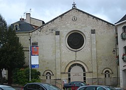 圣十字教堂（法语：Église Sainte-Croix de Loudun）