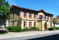 The local library of Dronninglund