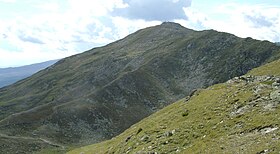 Vue de la montagne depuis le nord-est.