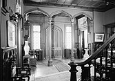 The entrance hall.