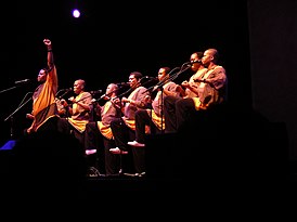 Ladysmith Black Mambazo на сцене, 2006 г.