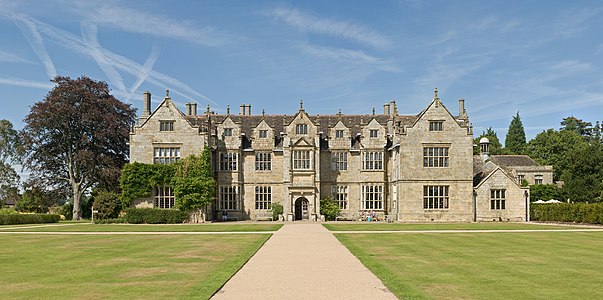 Wakehurst Place Mansion, by Diliff