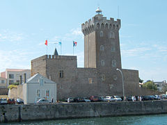 Le château Saint-Clair dans le quartier de La Chaume.