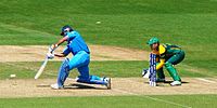 Dhoni batting against South Africa during the group stage match of 2013 ICC Champions Trophy