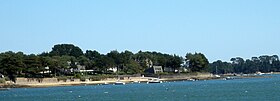 La pointe du Berchis, vue depuis la pointe de Locmiquel