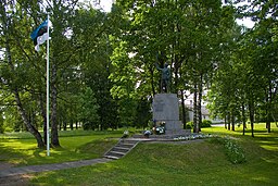 Monument över Estniska frihetskriget i Rõuges.