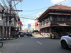 Lucena downtown, Merchan