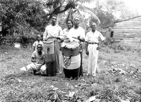 File:Makuta drummers.tif