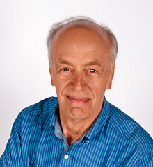 portrait photo of Tony Wasserman