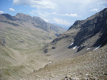 Vue depuis le col sur la vallée de Freissinières.