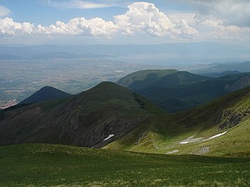 Поглед кон Охридското Езеро од Јабланица