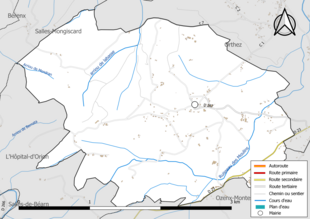 Carte en couleur présentant le réseau hydrographique de la commune