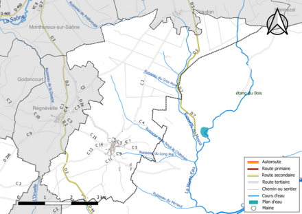 Carte en couleur présentant le réseau hydrographique de la commune