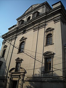 Fațada bibliotecii