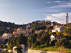 Le village et l'église.