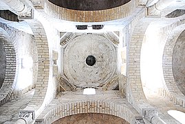 Cúpula del crucero de iglesia de Notre-Dame de Saint-Saturnin