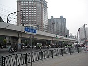 3、4号线金沙江路站附近的高架路軌