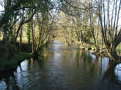 Río Azúmara ó seu paso pola Azúmara