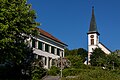 Pfarrhaus und Kirche