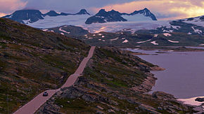 A view from Riksveg 55 at Sognefjellet.jpg