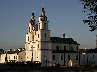 Колишній собор бернардинок (нині — кафедральний собор)