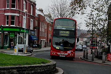 185 bus at East Dulwich, in 2006.