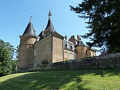 Château vu du sud-ouest.