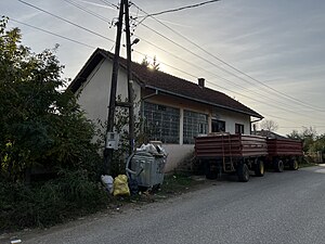 Стопански објект во селото