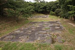 増長天地区の建物礎石