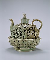 tea pot with tugak technique
